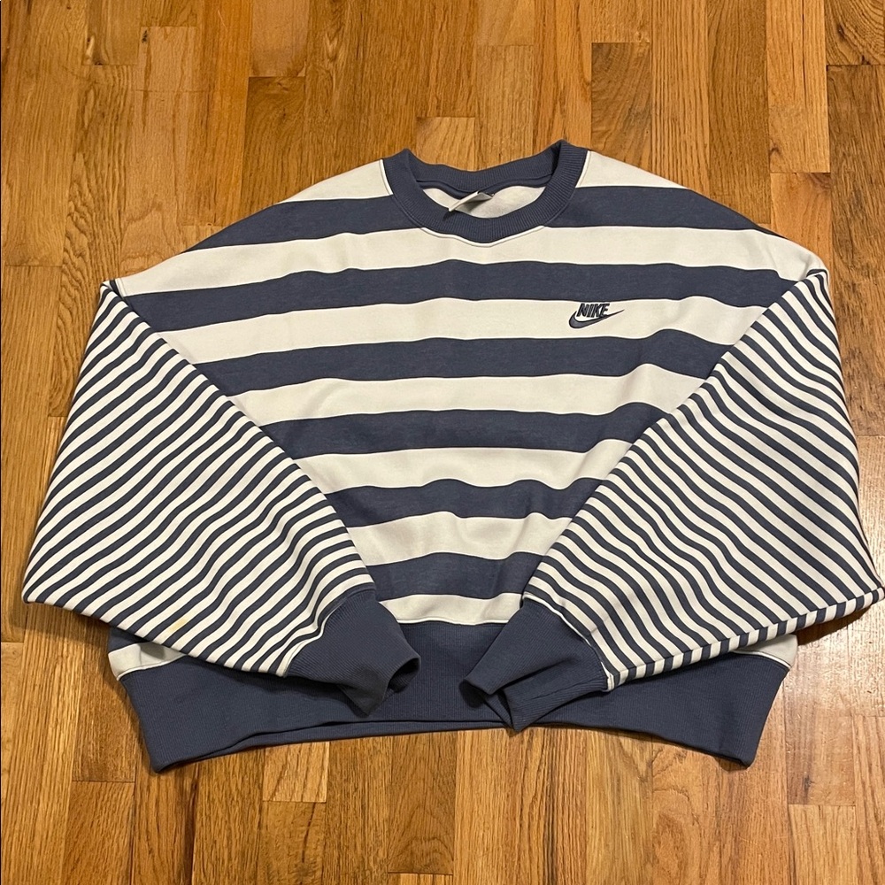 Nike Navy and White Striped Crewneck Sweater